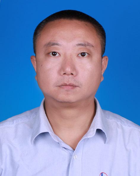 王磊
