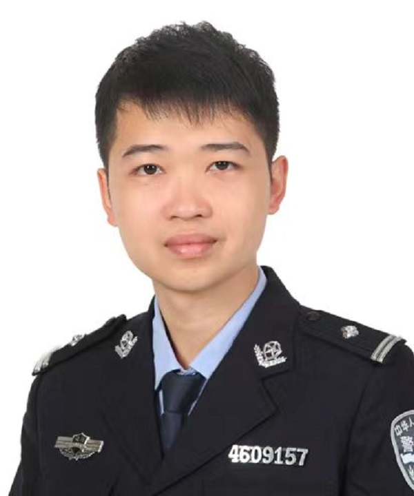 卓招辉